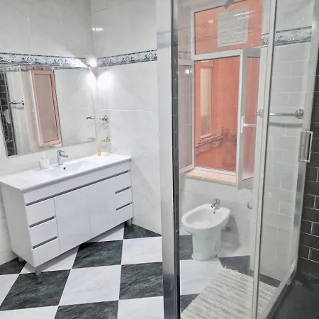 Apartman Sublime Gray Bedroom Lisboa