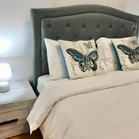 Sublime Gray Bedroom 리스본